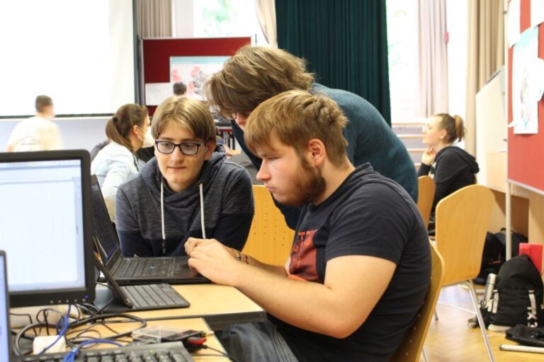 Make your School – Hackdays am Hagerhof: In drei Tagen von der Idee zum Prototypen