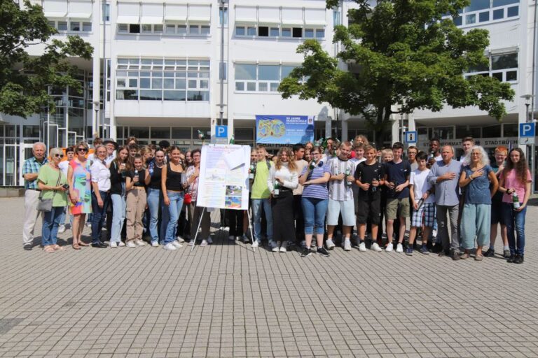 Broschüre Hitze-Wellen entsteht gemeinsam mit Hagerhof-Schüler:innen