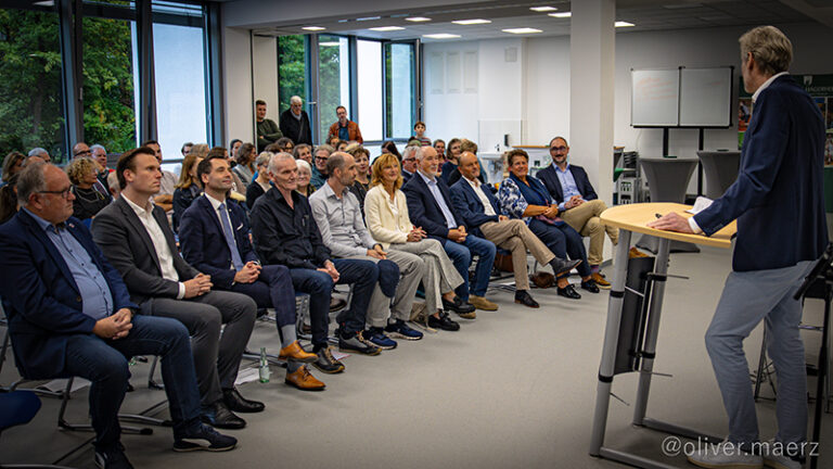 Neues Oberstufenzentrum feierlich eröffnet
